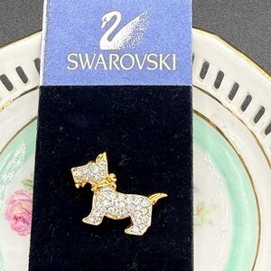New SWAROVSKI  SCOTTIE DOG BROOCH PAVE' CRYSTAL Tack PIN SIGNED Scottish Terrier